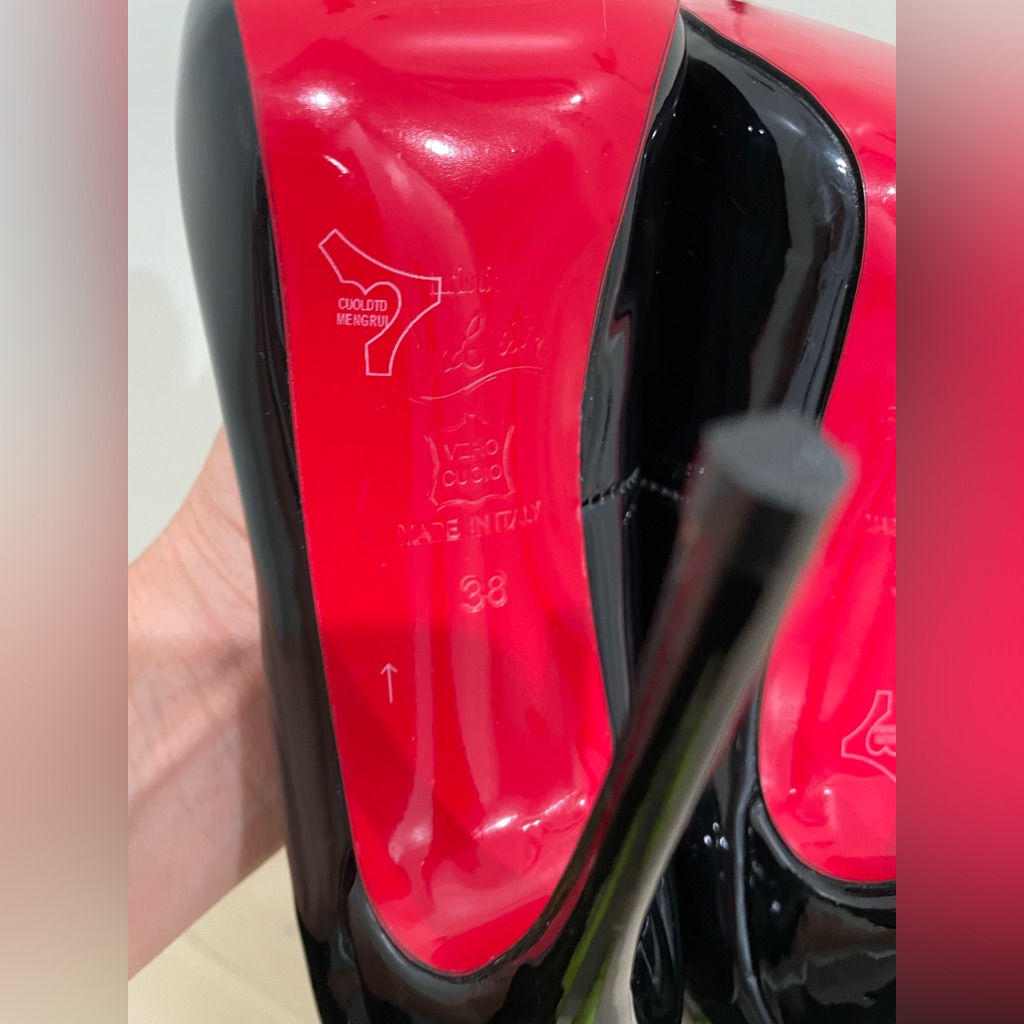 Black Patent Leather Loubous (Red Bottom) Peek-Toe Pumpsbrand New Size 38. Obo